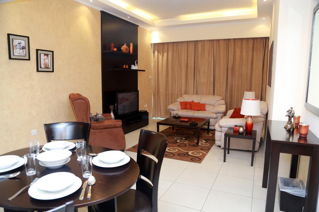 Armada Living - Holiday Homes Rental Дубай Екстер'єр фото